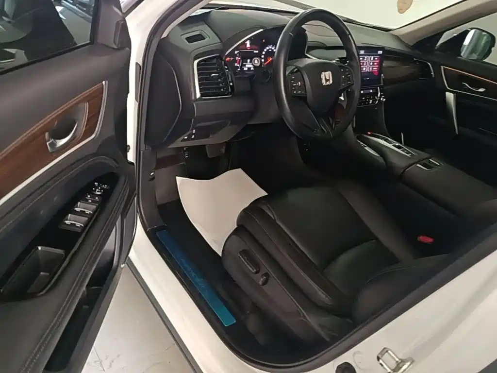 Honda Avancier — миниатюра 16