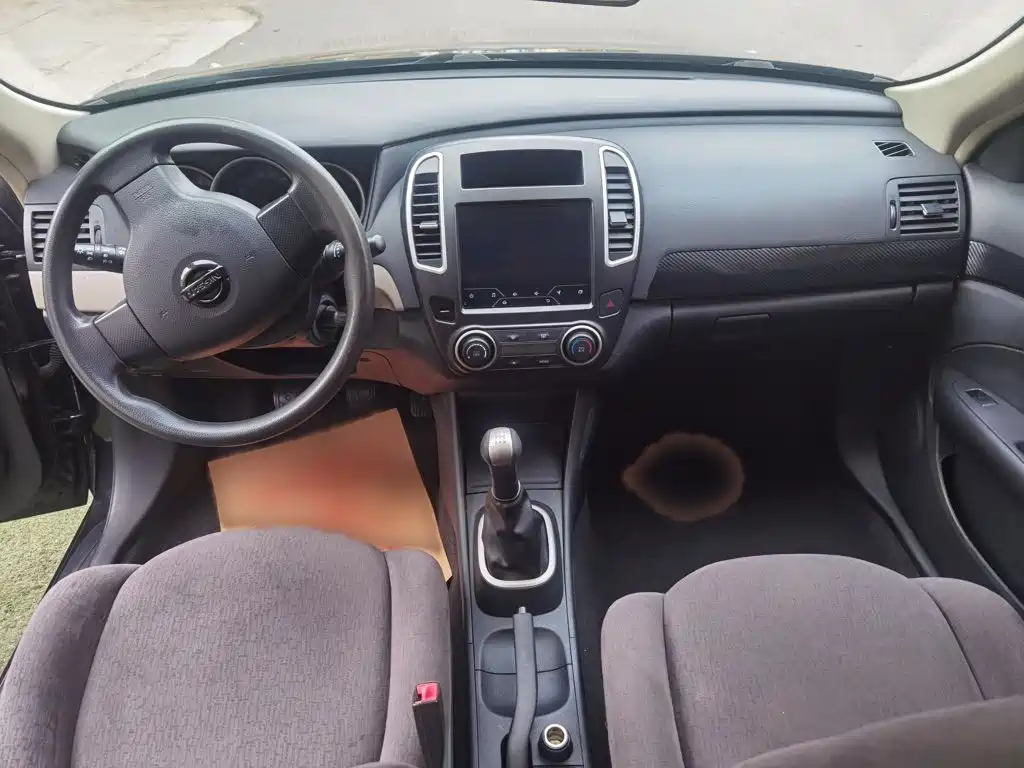 Nissan Sylphy — миниатюра 9