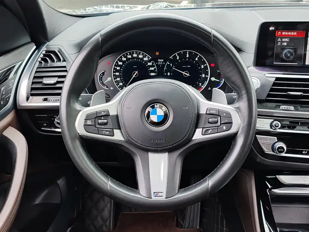 BMW X4 — миниатюра 15