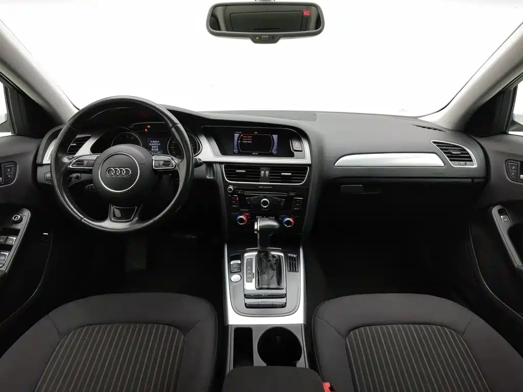 Audi A4L 2016 35 TFSI AT