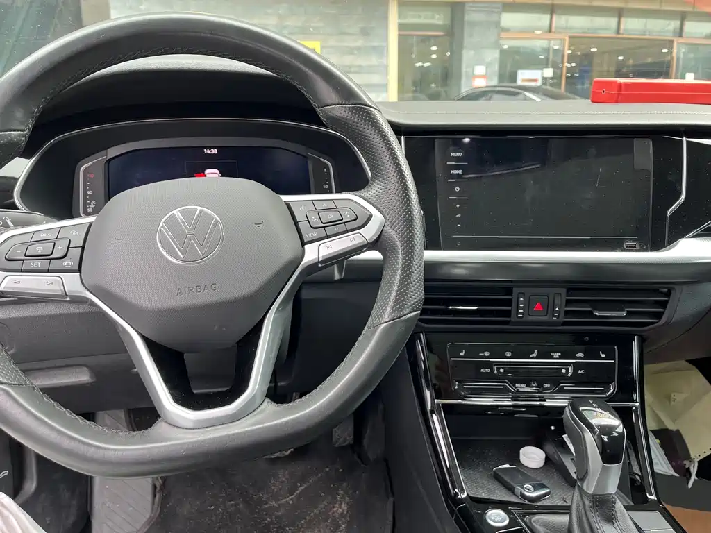 Volkswagen Passat — миниатюра 4