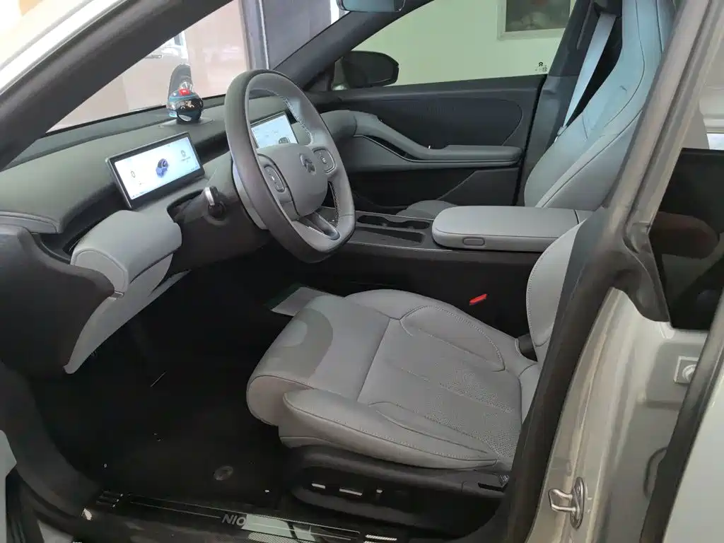 NIO ET5T — миниатюра 8