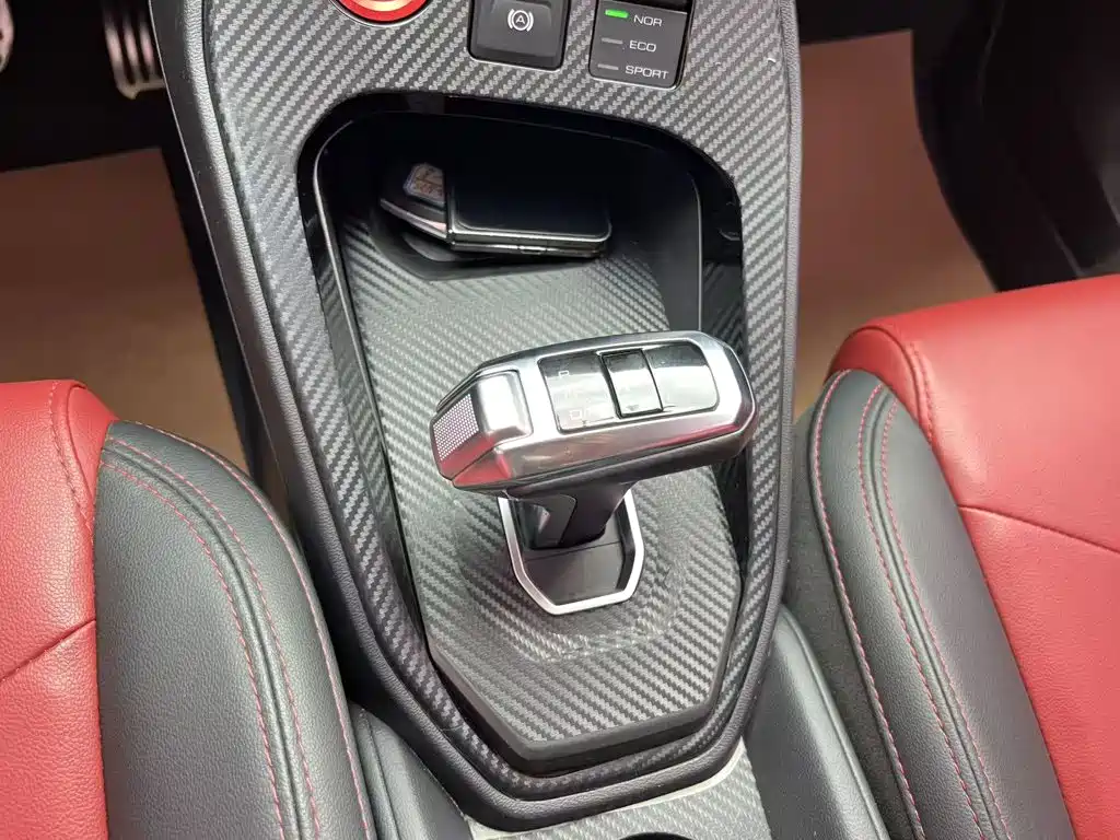 Haval H2s — миниатюра 14