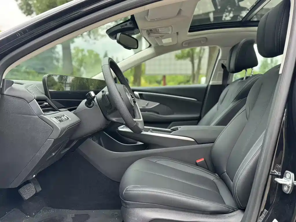 Buick LaCrosse — миниатюра 13