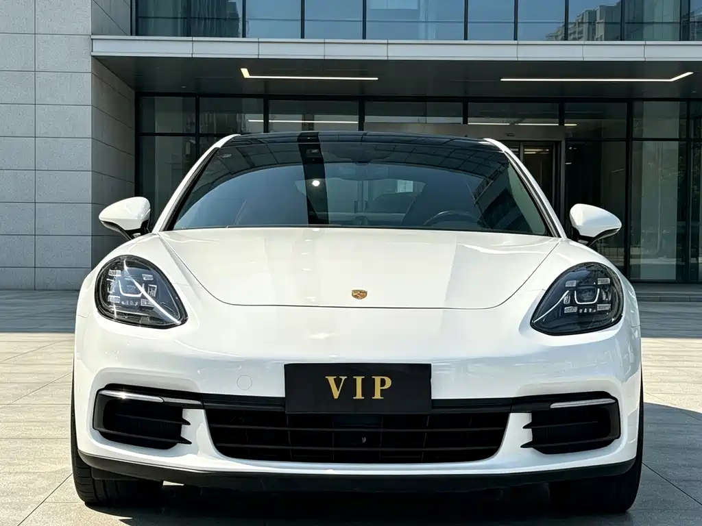 Porsche Panamera — миниатюра 2