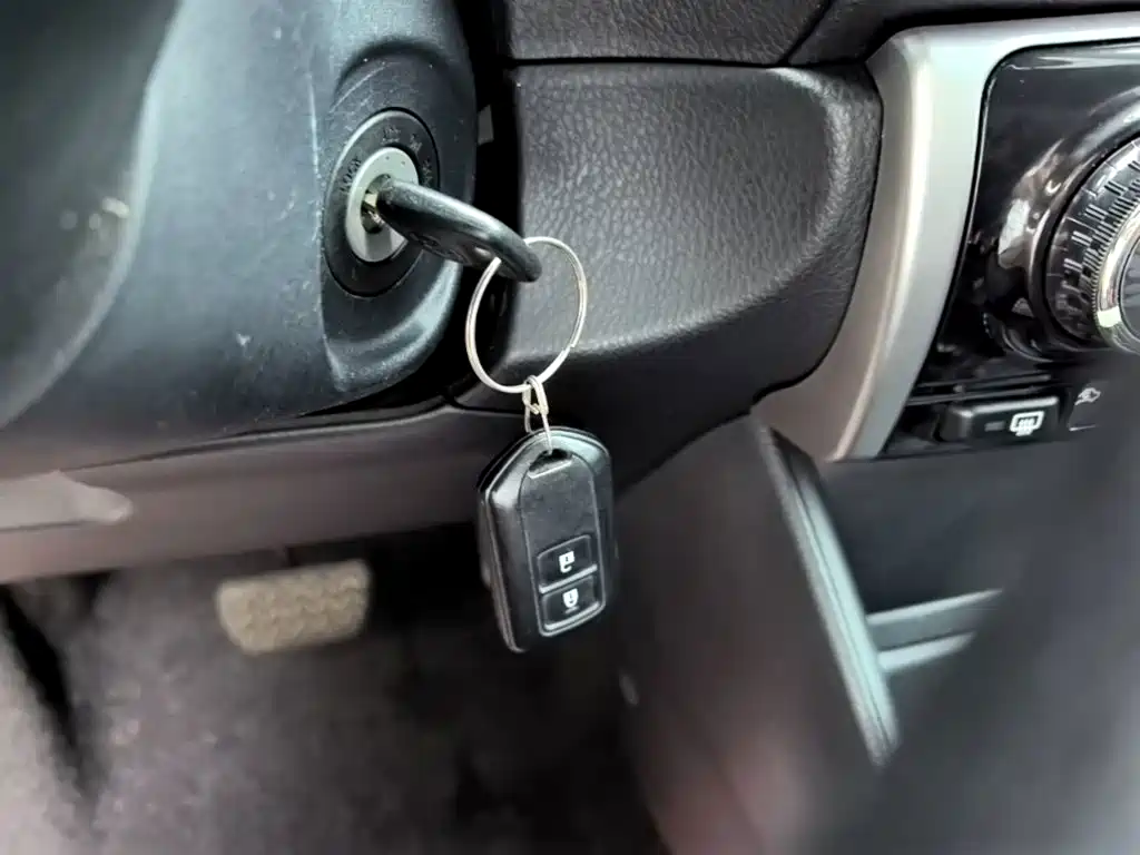 Toyota Yaris L — миниатюра 9