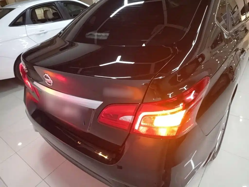 Nissan Sylphy — миниатюра 6