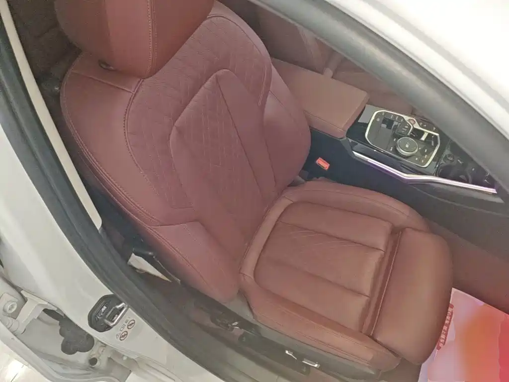 BMW 3 Series — миниатюра 25