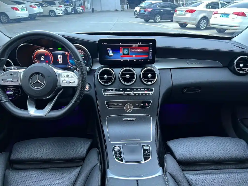 Mercedes-Benz C-Class — миниатюра 7