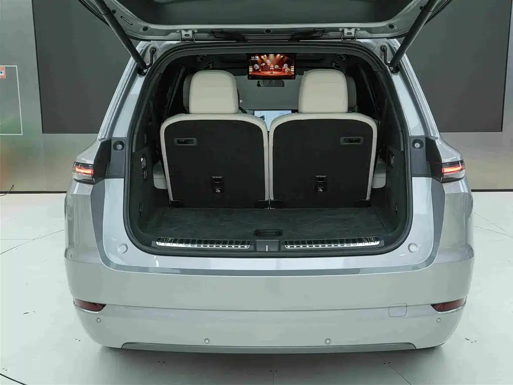 Li Auto Li L9 — миниатюра 21