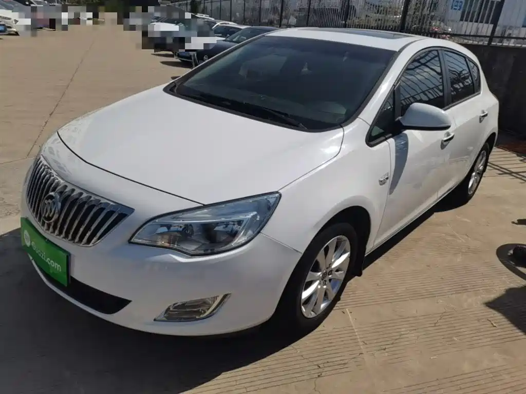 Buick Excelle 2015