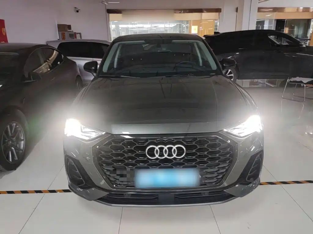 Audi Q3 Sportback — миниатюра 3