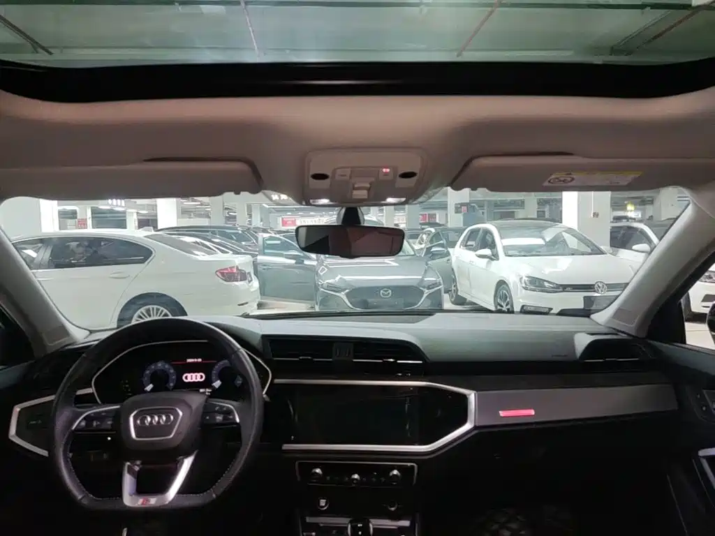 Audi Q3 Sportback — миниатюра 18