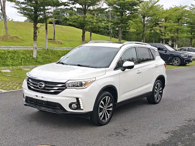 GAC TRUMPCHI GS4 2017