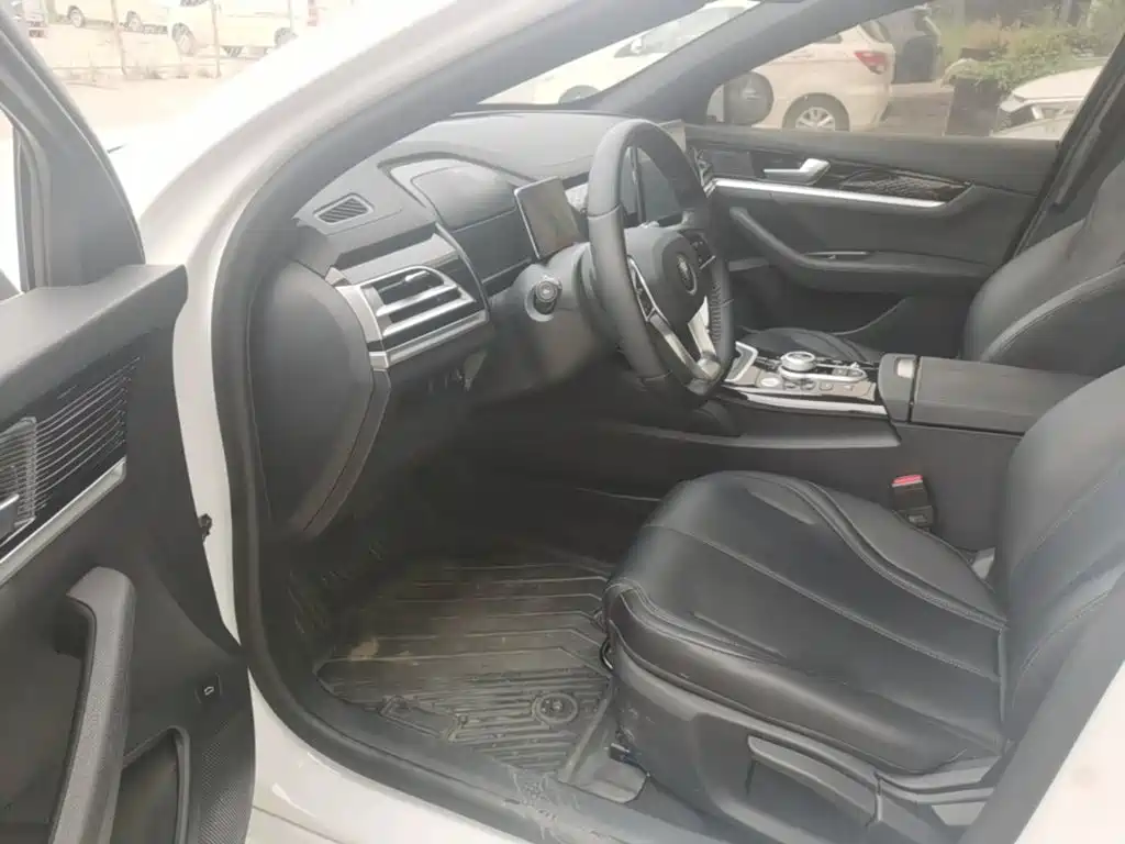 BYD Qin PLUS — миниатюра 16