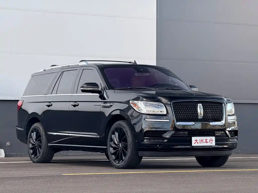 Lincoln Navigator — миниатюра 3