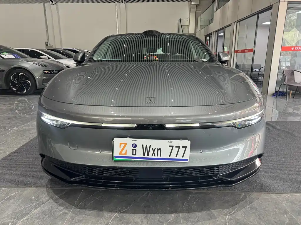 ZEEKR EXTREME KRYPTON 007