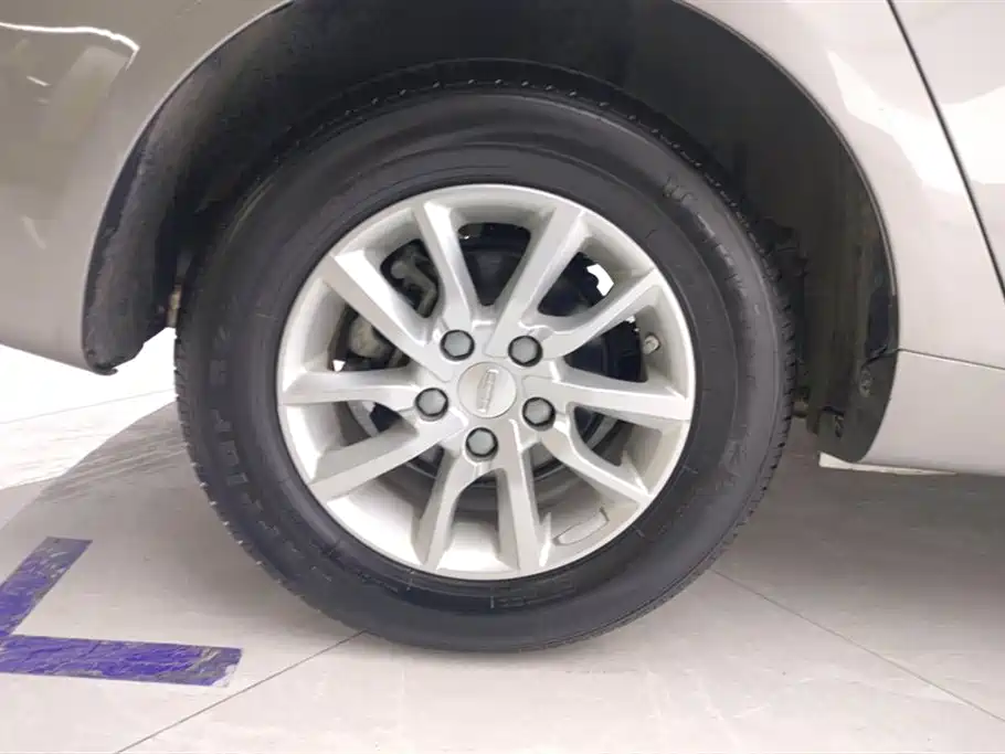 GEELY AUTOMOBILE EMGRAND