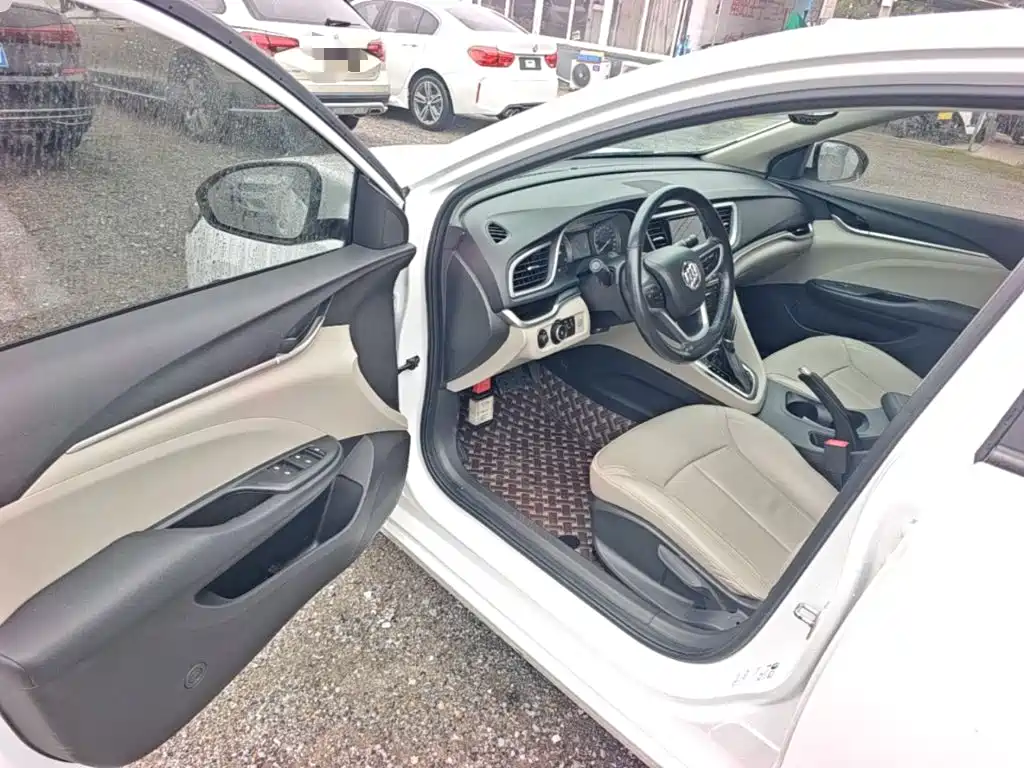 Buick Excelle — миниатюра 16