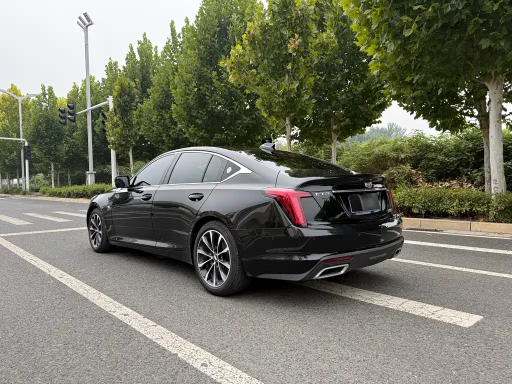 Cadillac CT5 — миниатюра 8
