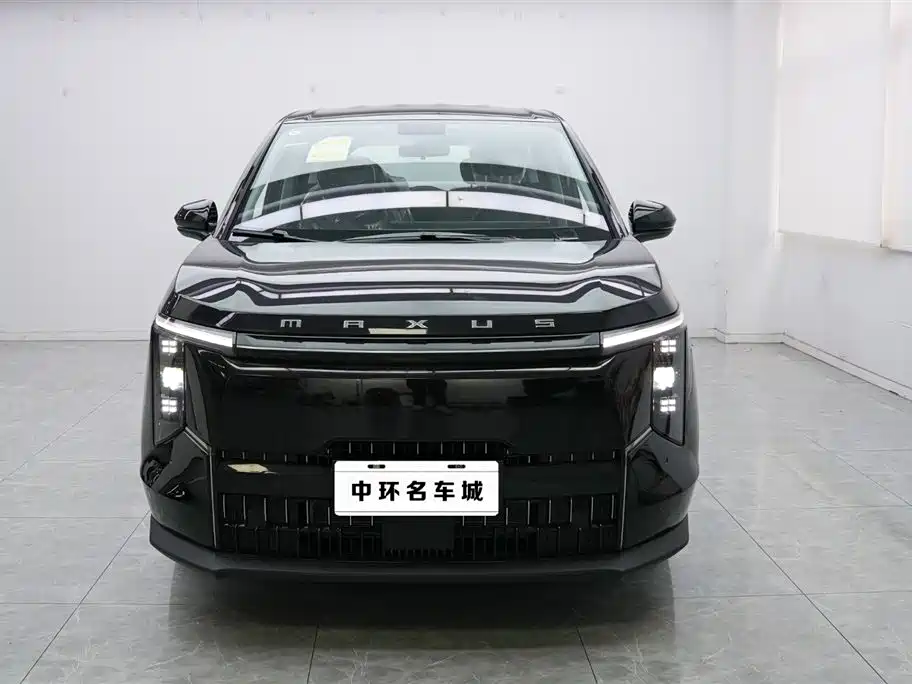 SAIC MAXUS EVERYONE 7