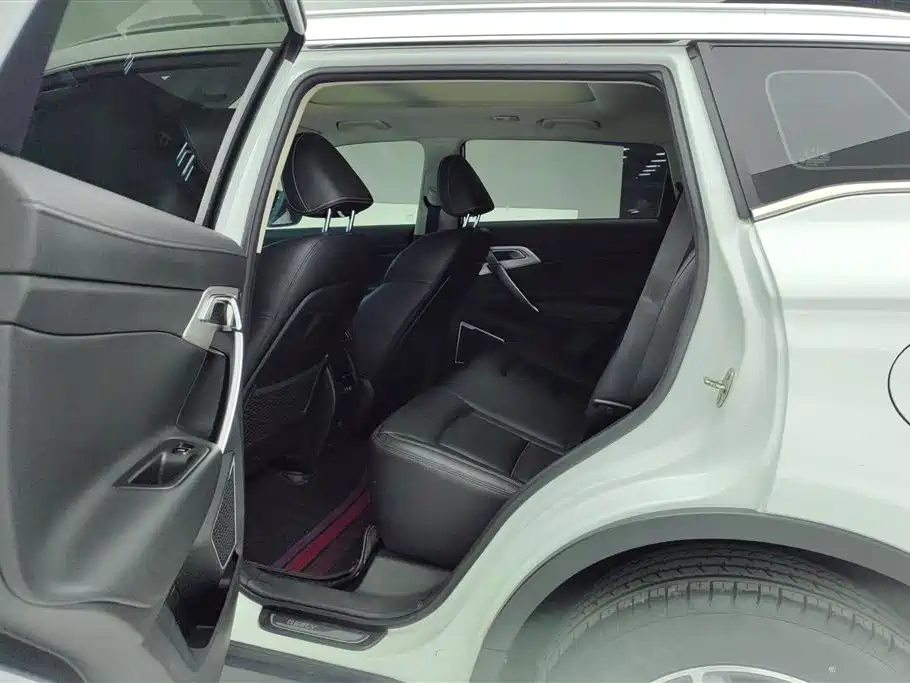 GEELY AUTOMOBILE BOYUE