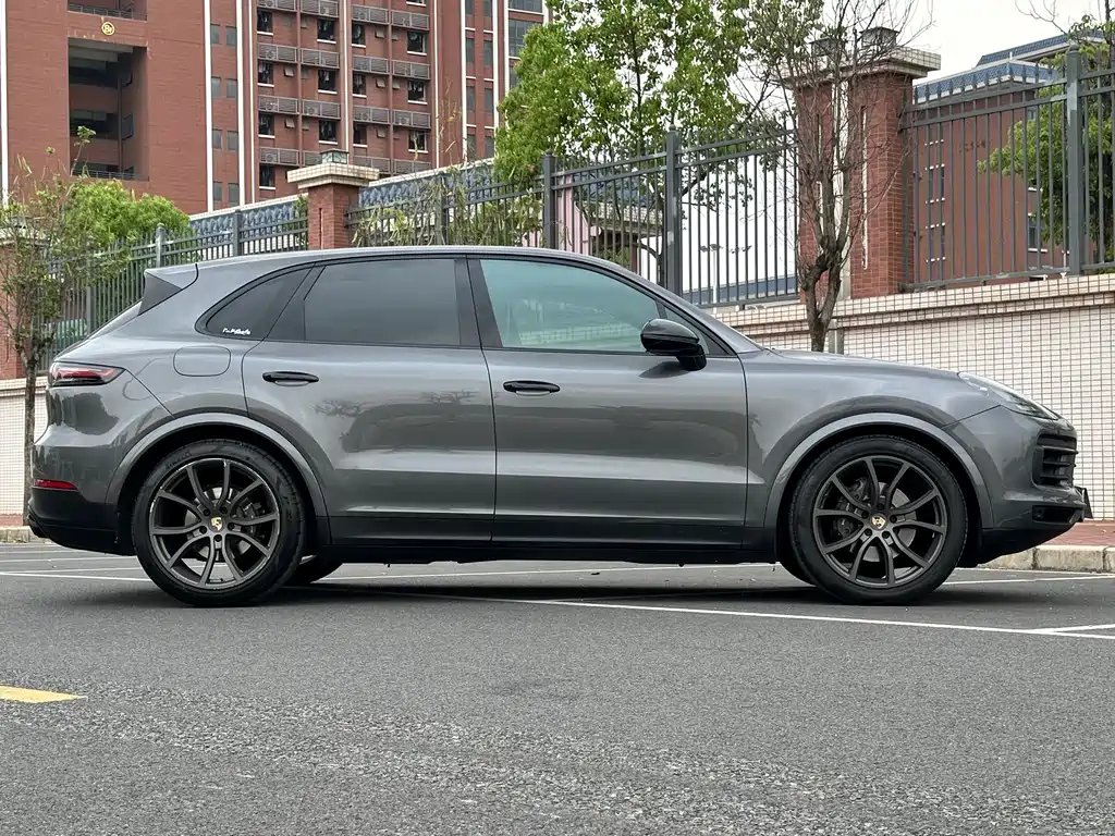 Porsche Cayenne 2019 Cayenne 3.0T