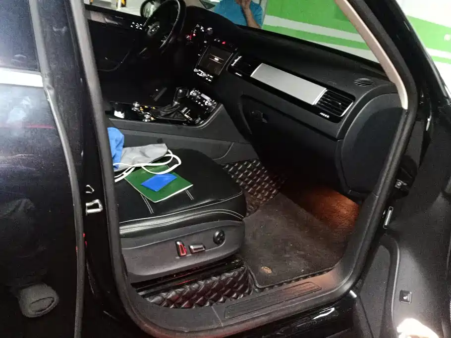 Volkswagen Touareg 2017 3.0TSI