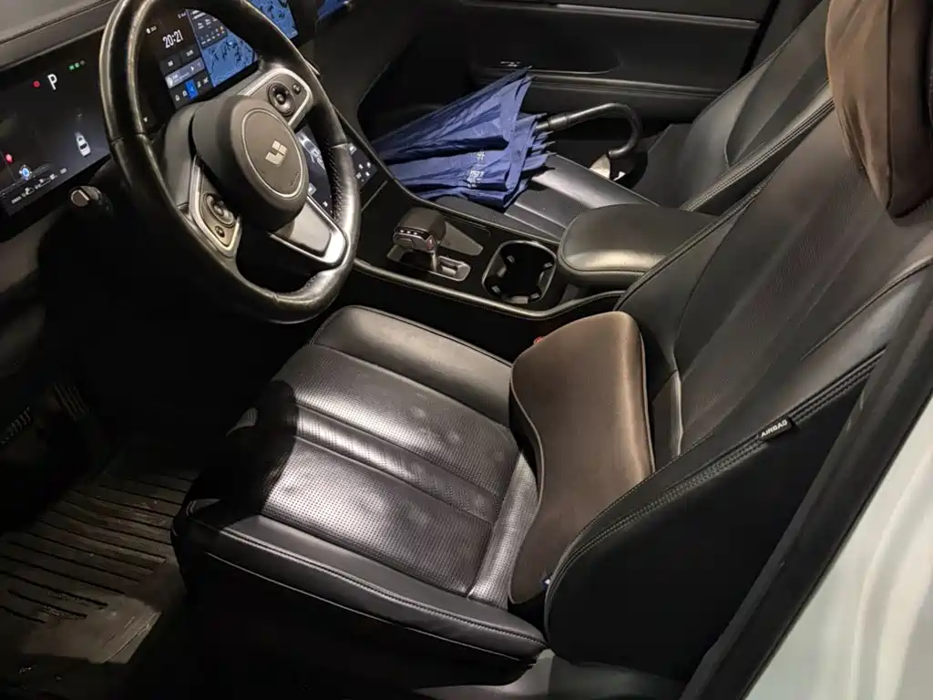 Li Auto Li ONE — миниатюра 4