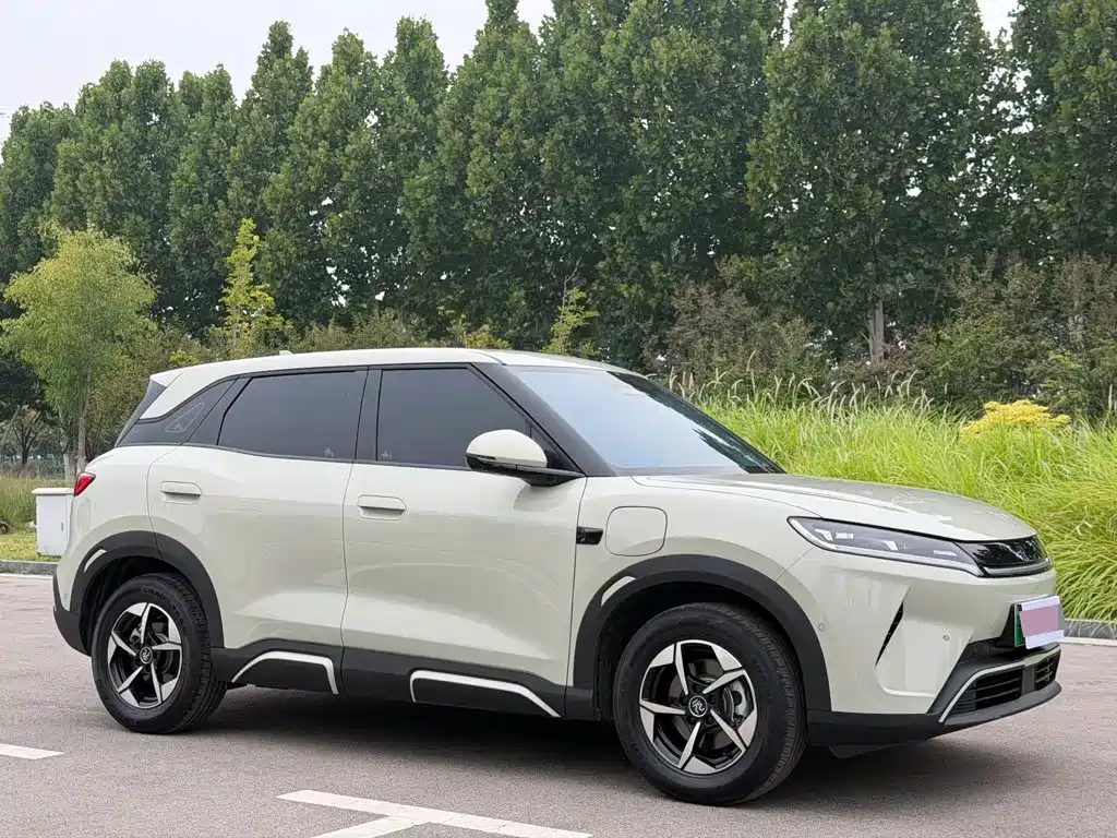 BYD Yuan UP — миниатюра 3