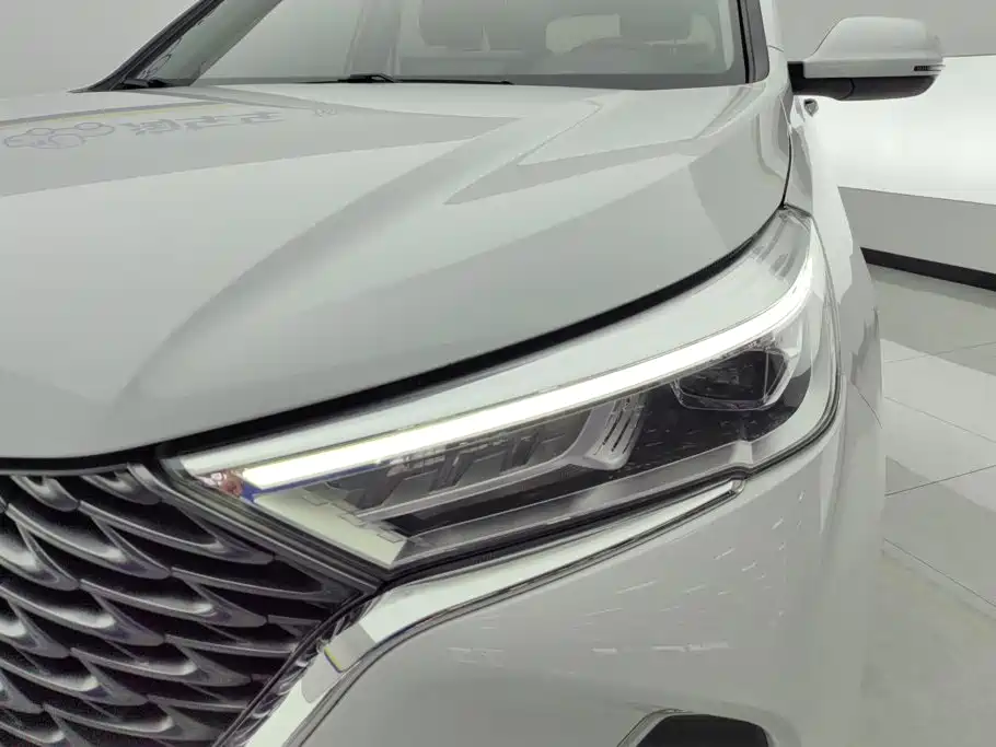 Haval M6 — миниатюра 5