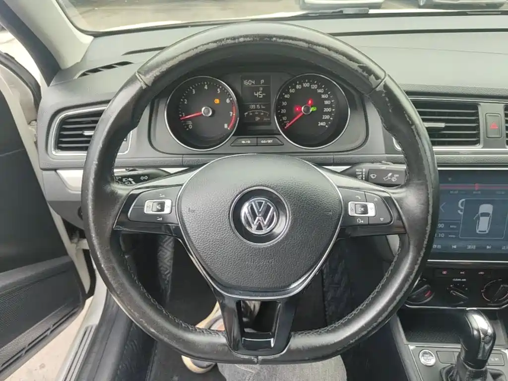 Volkswagen Lavida — миниатюра 11
