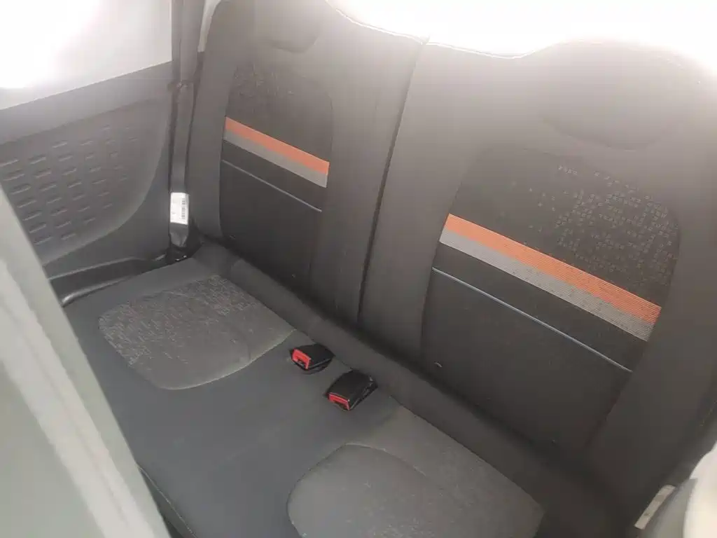 Wuling MINIEV — миниатюра 17