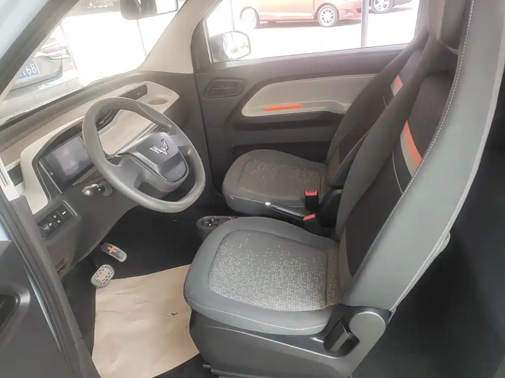 Wuling MINIEV — миниатюра 15