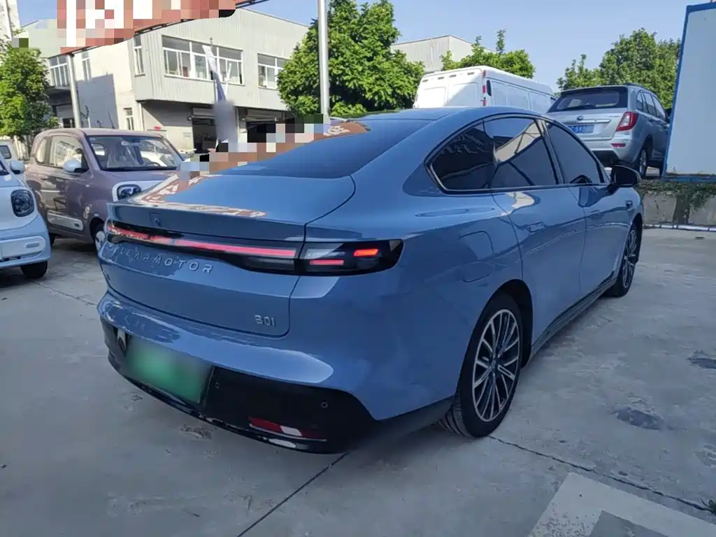 Leapmotor B01 2025 550