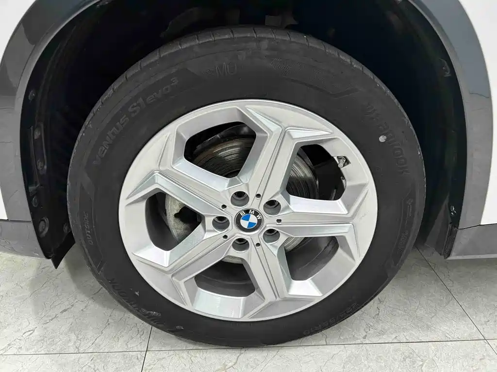BMW X1 — миниатюра 26