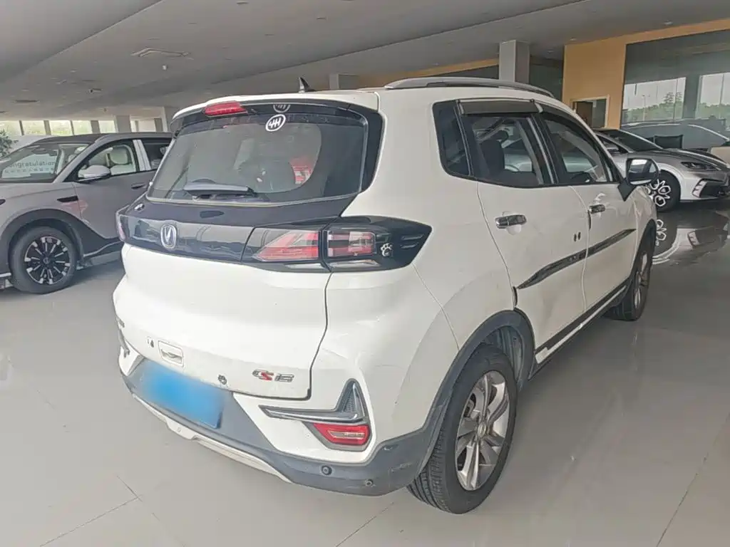 Changan CS15 — миниатюра 7