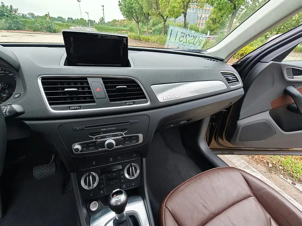 Audi Q3 — миниатюра 11