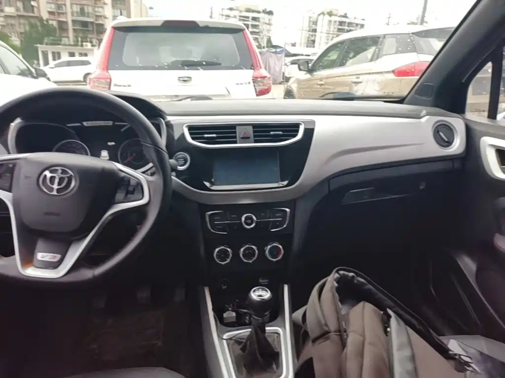 Zhonghua V3 — миниатюра 13