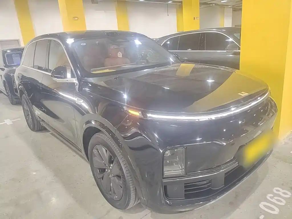 Li Auto Li L8 — миниатюра 4