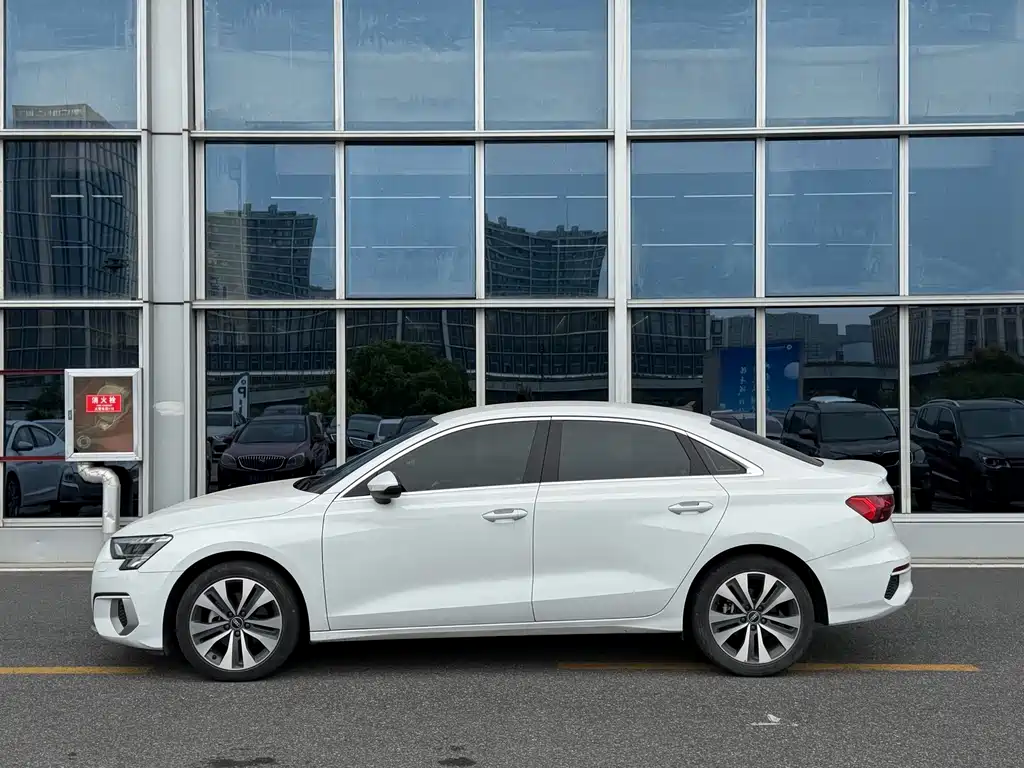 Audi A3 — миниатюра 3