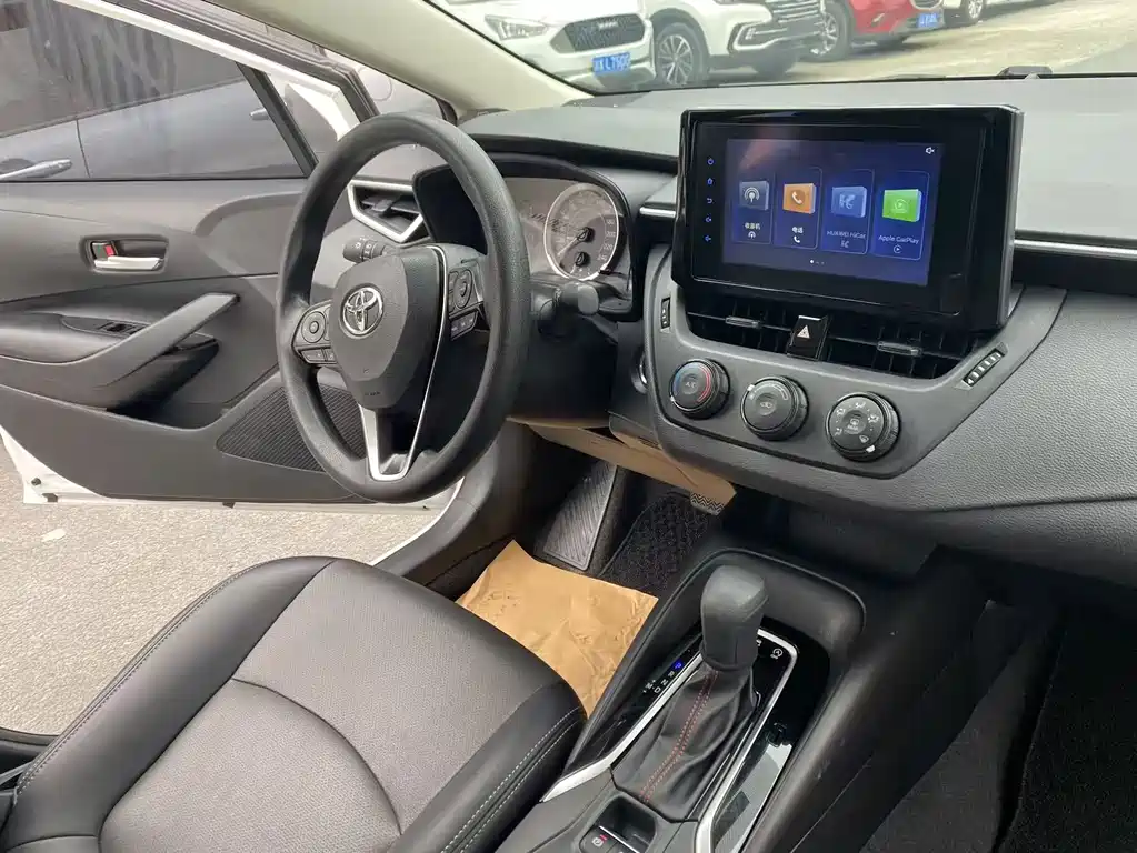 Toyota Corolla — миниатюра 10