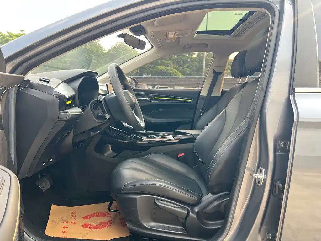 Roewe i5 — миниатюра 10