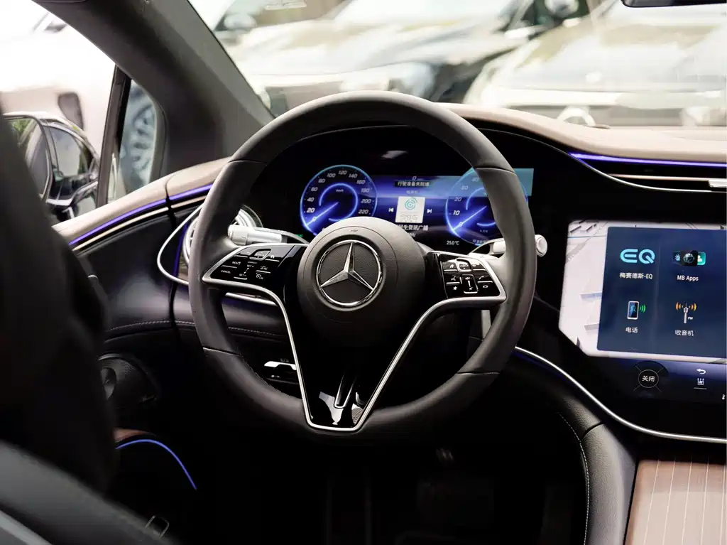 Mercedes-Benz EQS — миниатюра 13