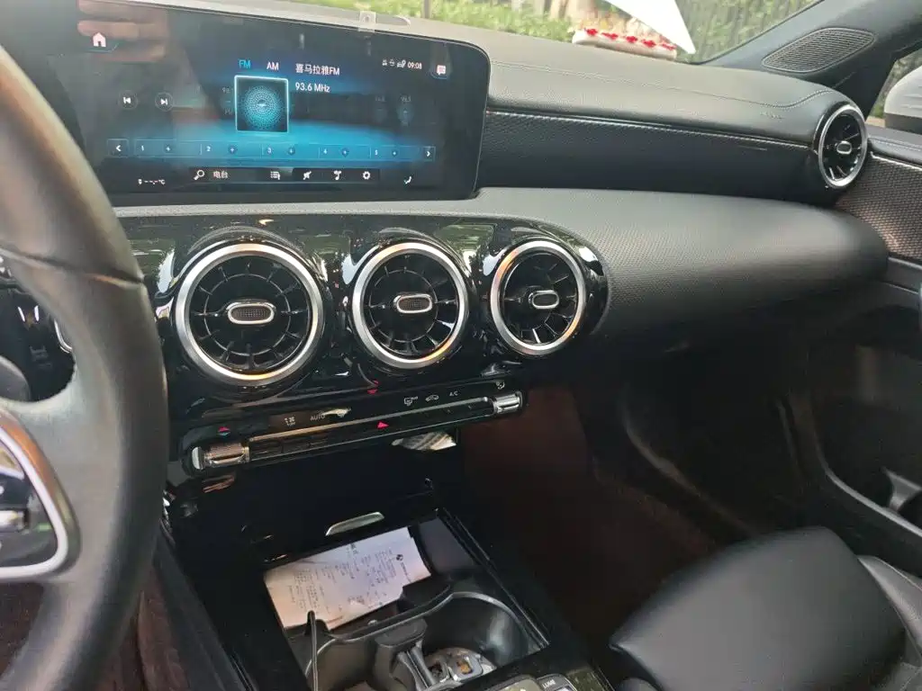 Mercedes-Benz A-Class — миниатюра 14