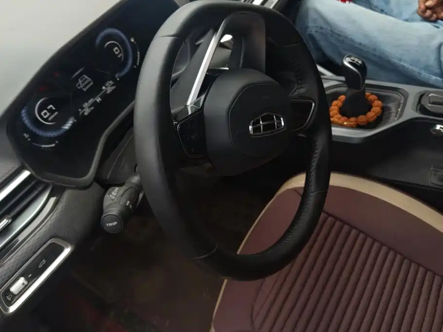 Geely Emgrand — миниатюра 15