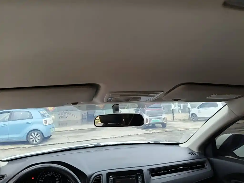 Honda Vezel — миниатюра 18