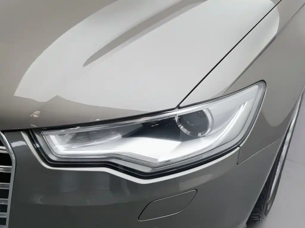 Audi A6L — миниатюра 7