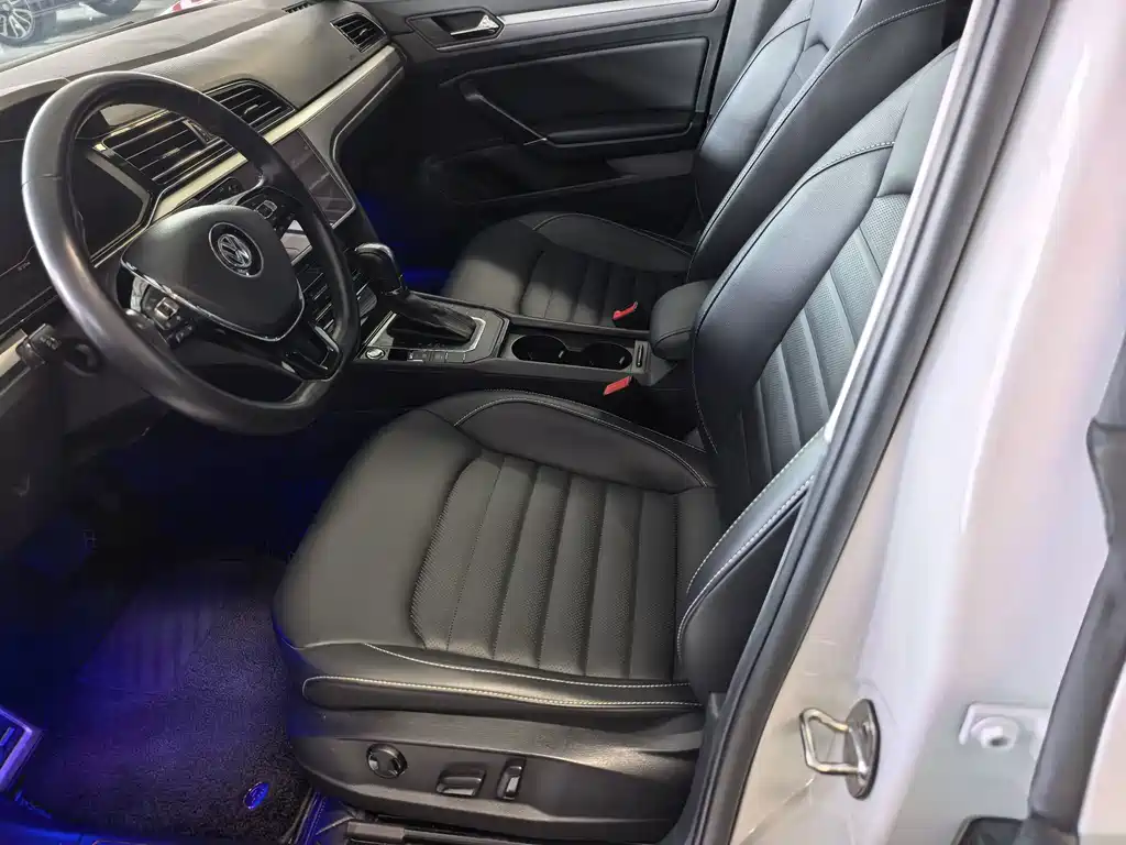 Volkswagen Lamando — миниатюра 7