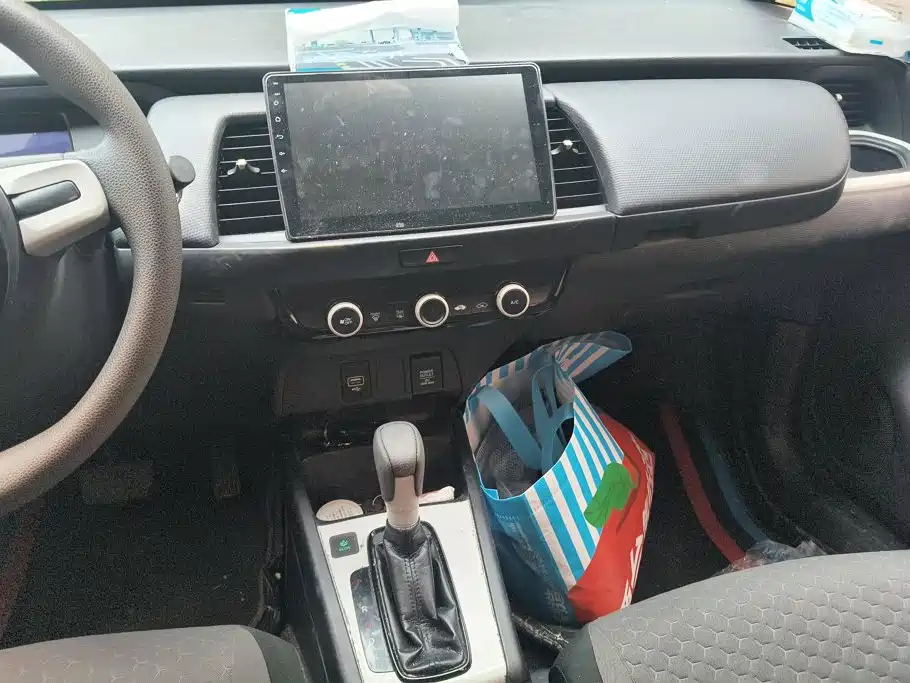 Honda Fit — миниатюра 13